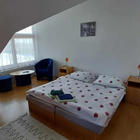 Zlata Rybka 3*